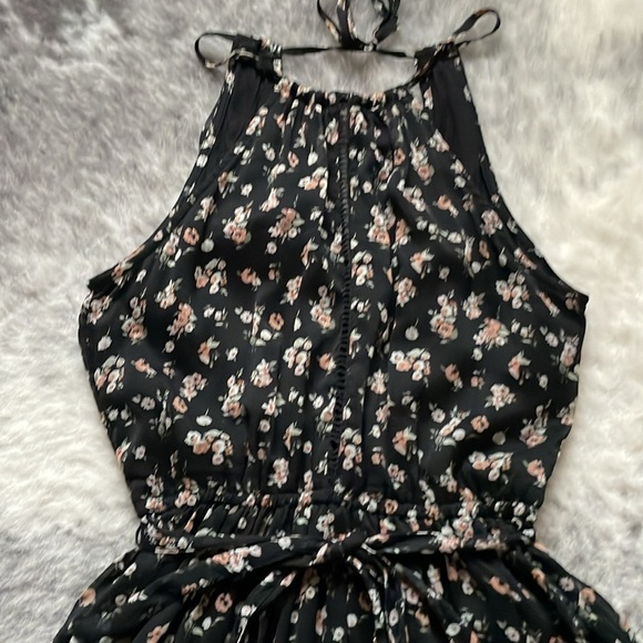 Abercrombie & Fitch Floral Dress - Picture 3 of 15